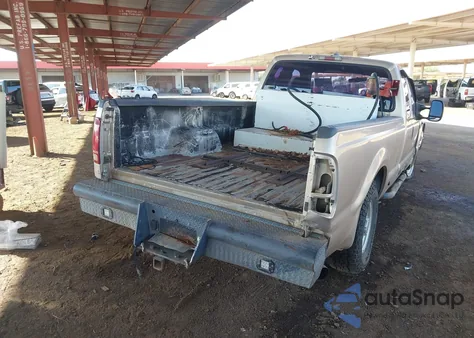 1999 Ford F-250 Lariat/Xl/Xlt from USA, damaged, VIN 1FTNX20F6XEB11778